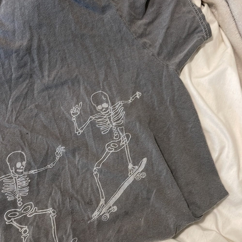 - urban outfitters skeleton skater graphic tee